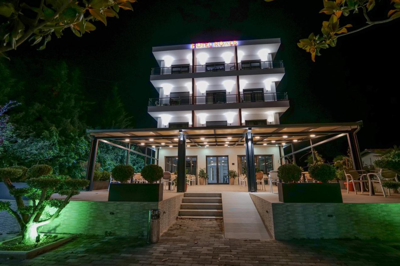 Hotel Roalb Radhimë Exterior foto